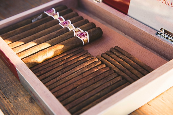 ιδεες-για-cigar-bar
