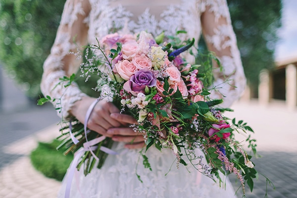 bridal-bouquet-cascade