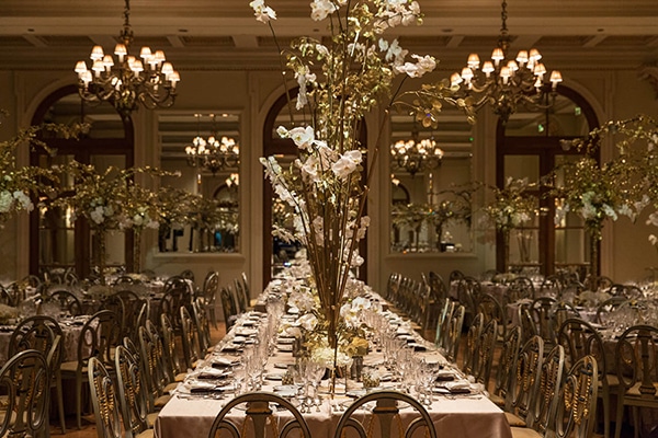 Elegant gold & white wedding inspiration