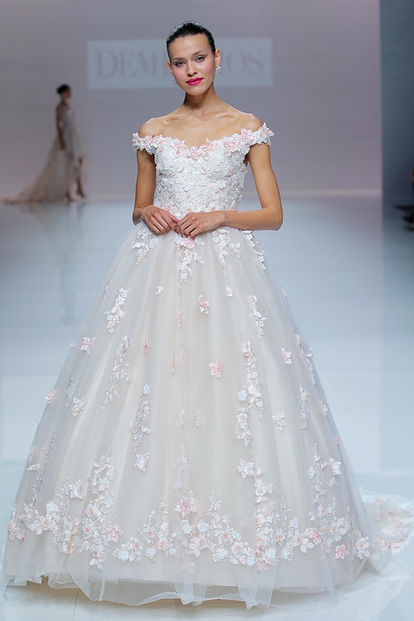 unique-dresses-timeless-elegance-demetrios-bridal-collection-2019_07