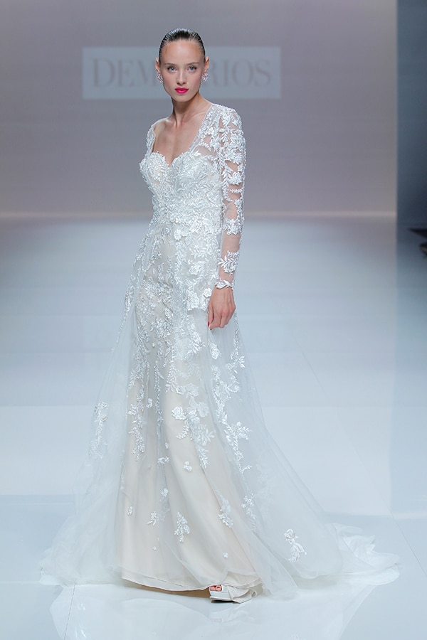 unique-dresses-timeless-elegance-demetrios-bridal-collection-2019_11