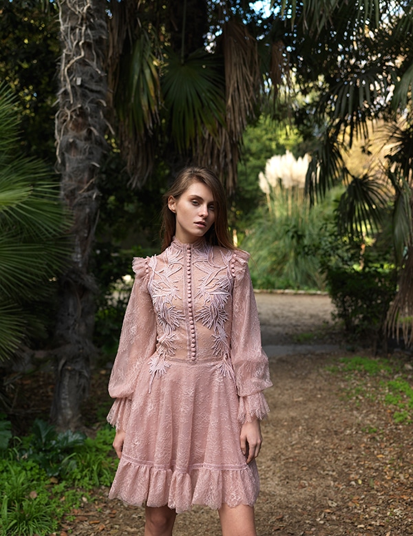 unique-dresses-autumnal-shades-costarellos-pre-fall-collection-2019_15