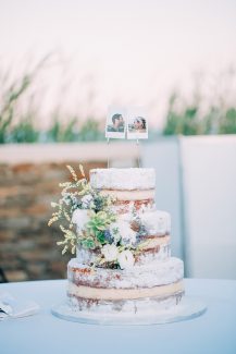 Naked τούρτα γάμου