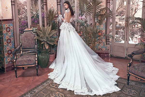 our-favorite-wedding-dresses-with-long-sleeves_03