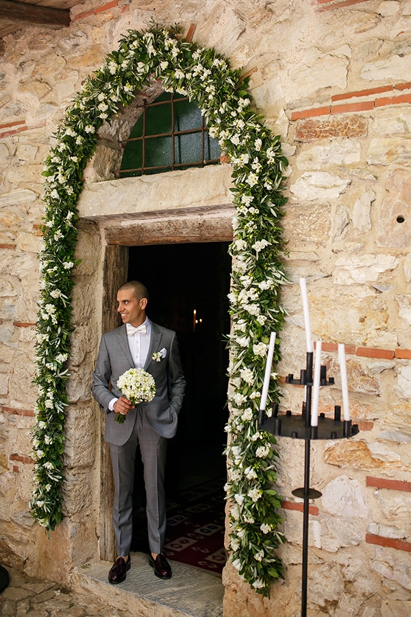 beautiful-rustic-wedding-olive-branches_11