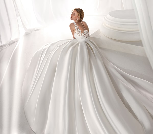 luxurious-bridal-collection-unique-bridal-look_09