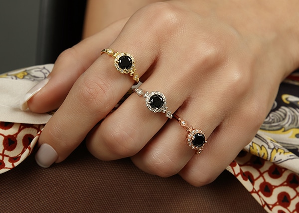 beautiful-impressive-engagement-rings_05