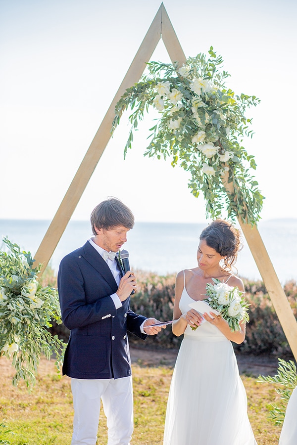 beautiful-wedding-athens-white-flowers-olive_22