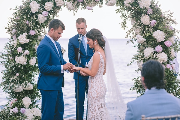 fairytale-summer-wedding-sifnos-impressive-floral-design-sea-view_29