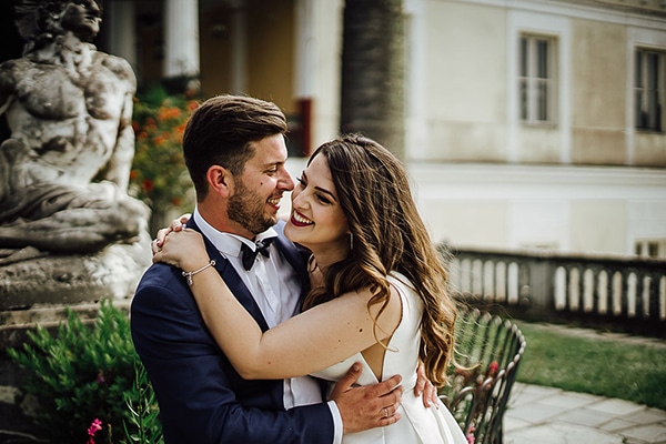 Ρομαντικός ανοιξιάτικος γάμος στην Κέρκυρα με γεωμετρικές λεπτομέρειες | Άρτεμις & Στάθης
