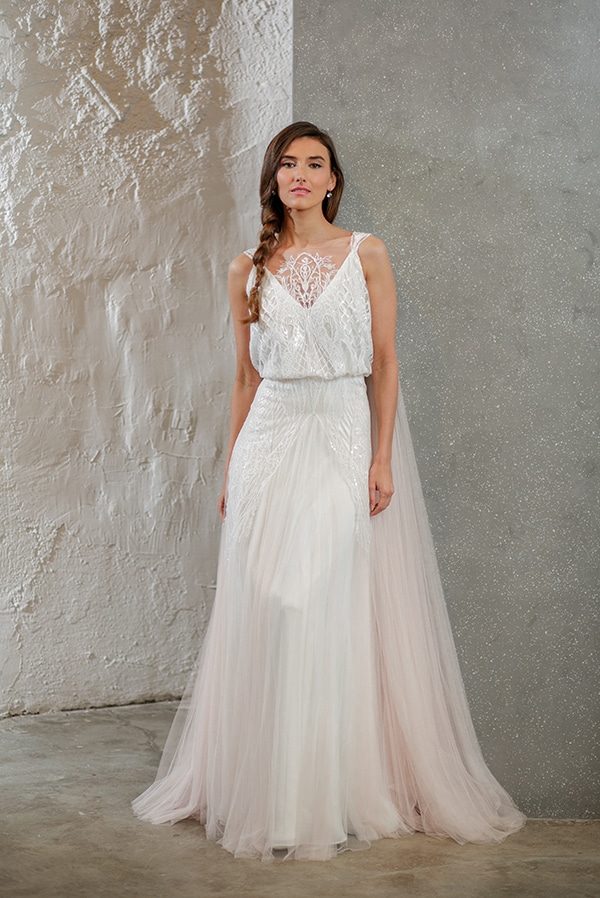 flowy-bridal-creations-katia-delatola-montern-bridal-look-bridal-collection-lace-my-dream_11