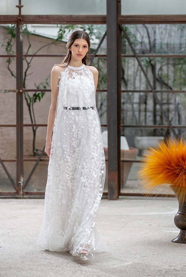 flowy-bridal-creations-katia-delatola-montern-bridal-look-bridal-collection-lace-my-dream_13
