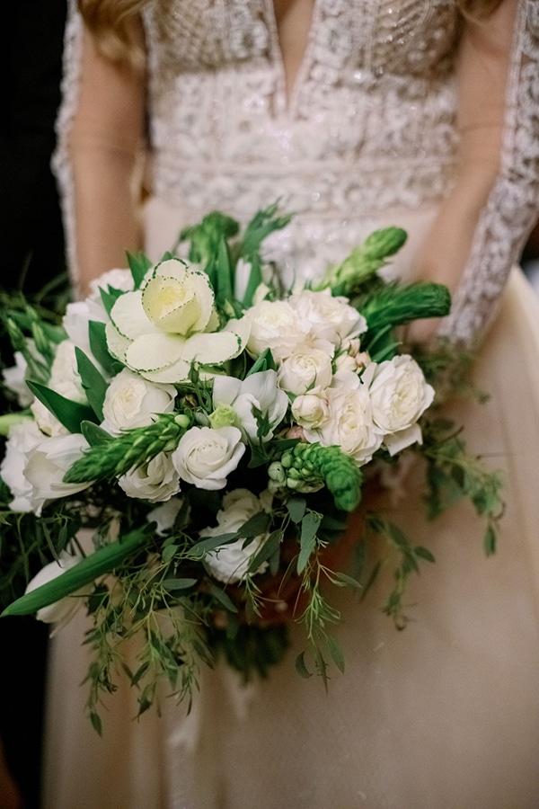 romantic-elegant-fall-wedding-nicosia-white-flowers-greenery_22