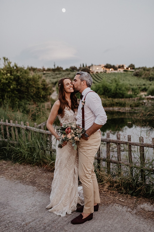 rustic-summer-wedding-crete-pastel-colors_28x