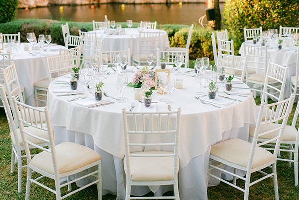 outdoor-summer-wedding-athens-gold-details-succulents_19x