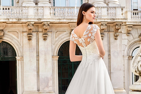 Yπέροχα Justin Alexander νυφικά φορέματα για ένα stylish bridal look │ Adore Bridal Collection 2021