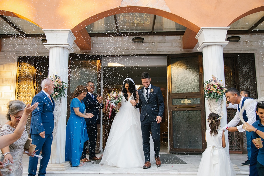 Ρουστίκ καλοκαιρινός γάμος στη Θεσσαλονίκη με πανέμορφο ανθοστολισμό │ Τζένη & Φώτης