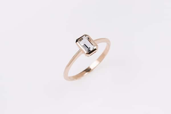 elegant-engagement-rings_03x