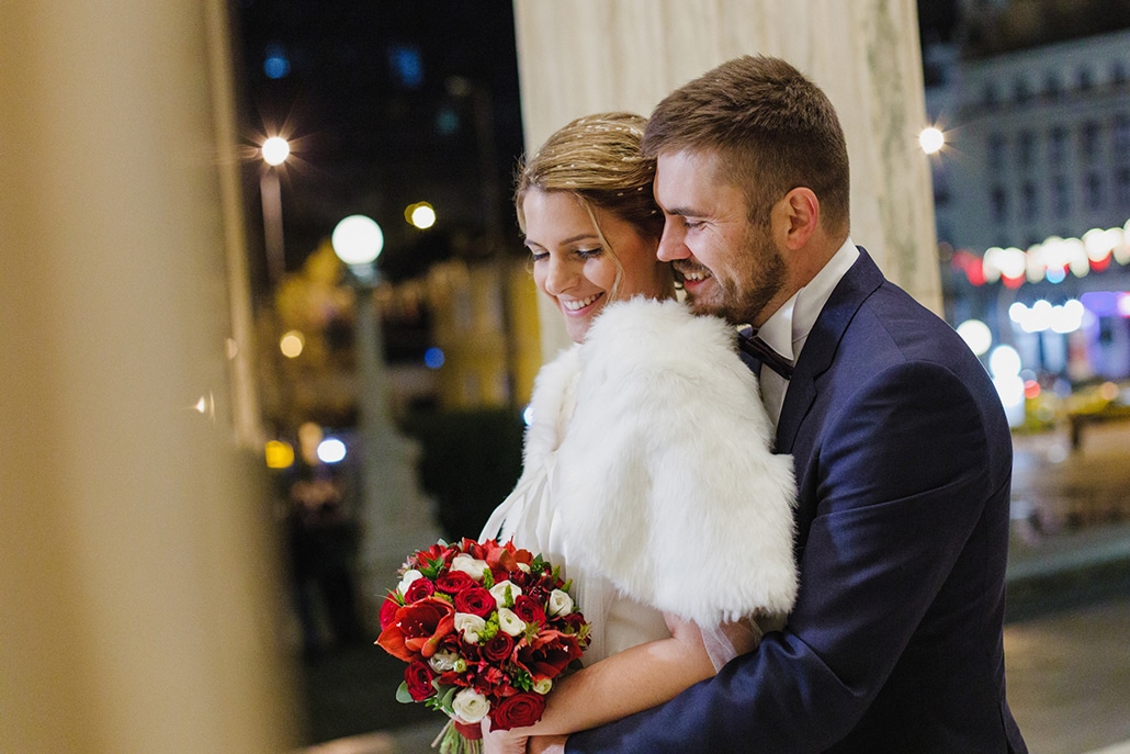 Όμορφος χειμωνιάτικος γάμος στην Αθήνα με κόκκινα τριαντάφυλλα και ρομαντική διάθεση │Δήμητρα & Αλέξανδρος