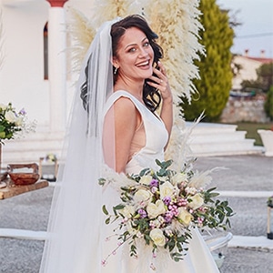 Bohemian φθινοπωρινός γάμος στη Ξάνθη με λευκές και μωβ αποχρώσεις│ Στεφανία & Βασίλης