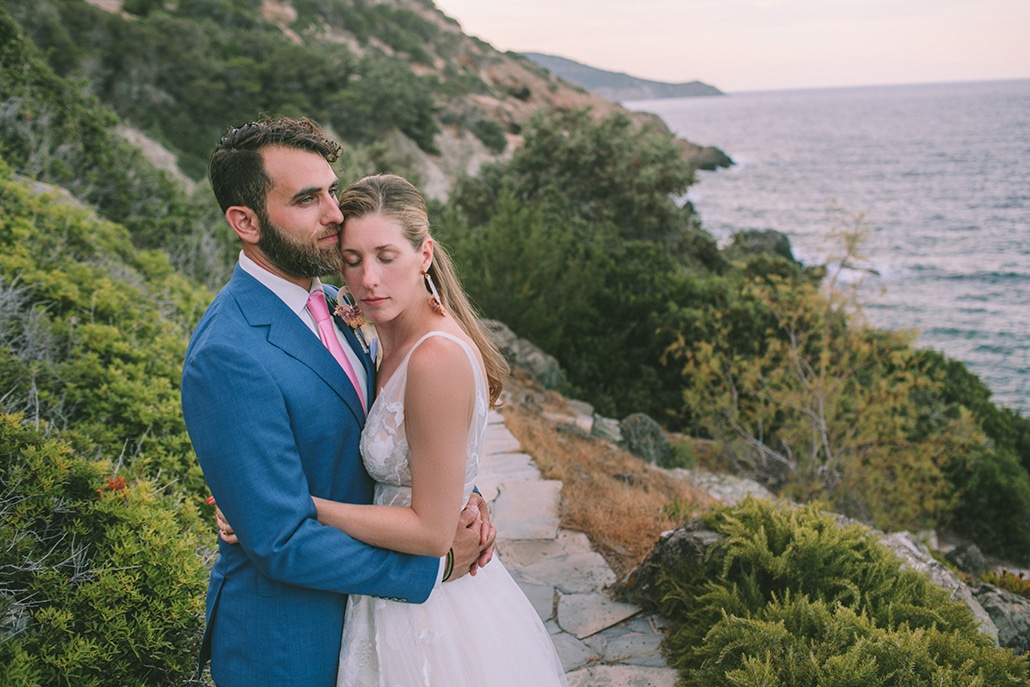 Ρομαντικός destination γάμος στην Εύβοια με μπουκαμβίλιες και μαγευτική θέα│ Nikki & Craig