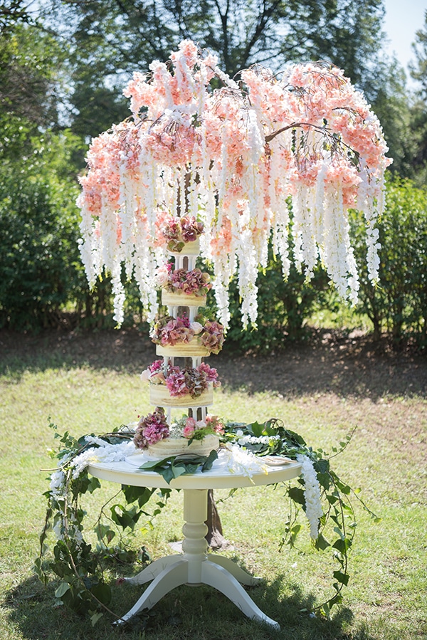 spring-wedding-thessaloniki-floral-decoration-lush-greenery_11