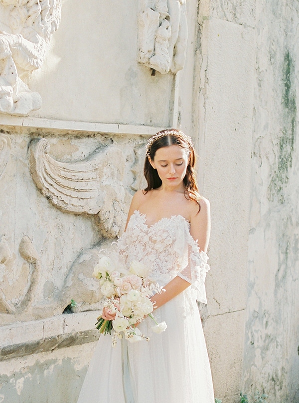 dreamy-styled-shoot-rome-utterly--romantic-wedding-dresses_07x