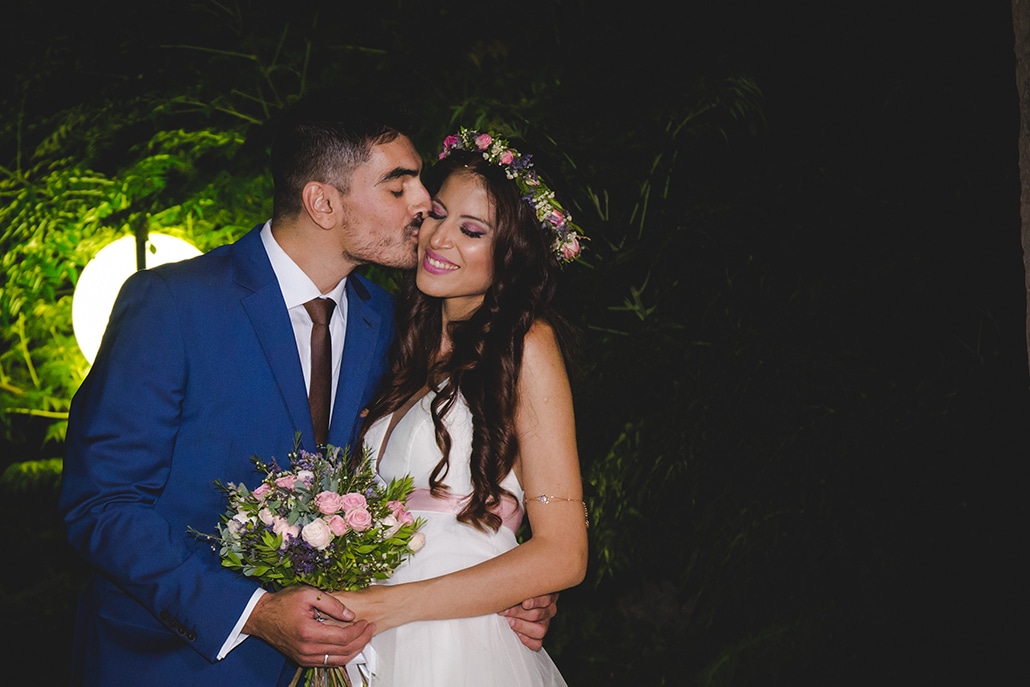 Ένας καλοκαιρινός γάμος στην Αθήνα με πινελιές του ροζ και ρομαντικές λεπτομέρειες │ Γεωργία & Γιάννης