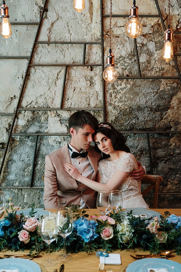 impressive-styled-shoot-romantic-rustic-touches-falirikon-art-and-events_12x