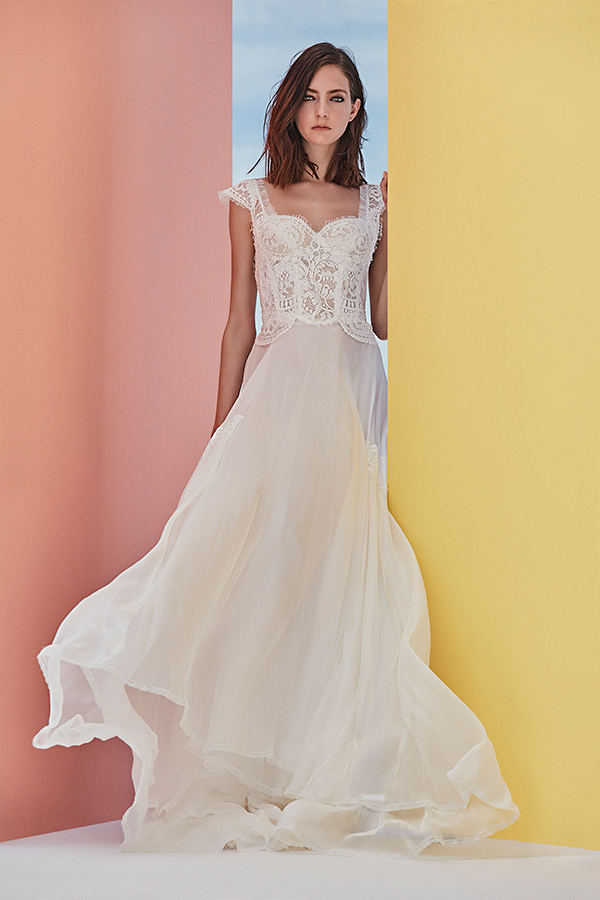 ethereal-bridal-dresses-vasia-tzotzopoulou-ultra-romantic-bridal-look-collection_30