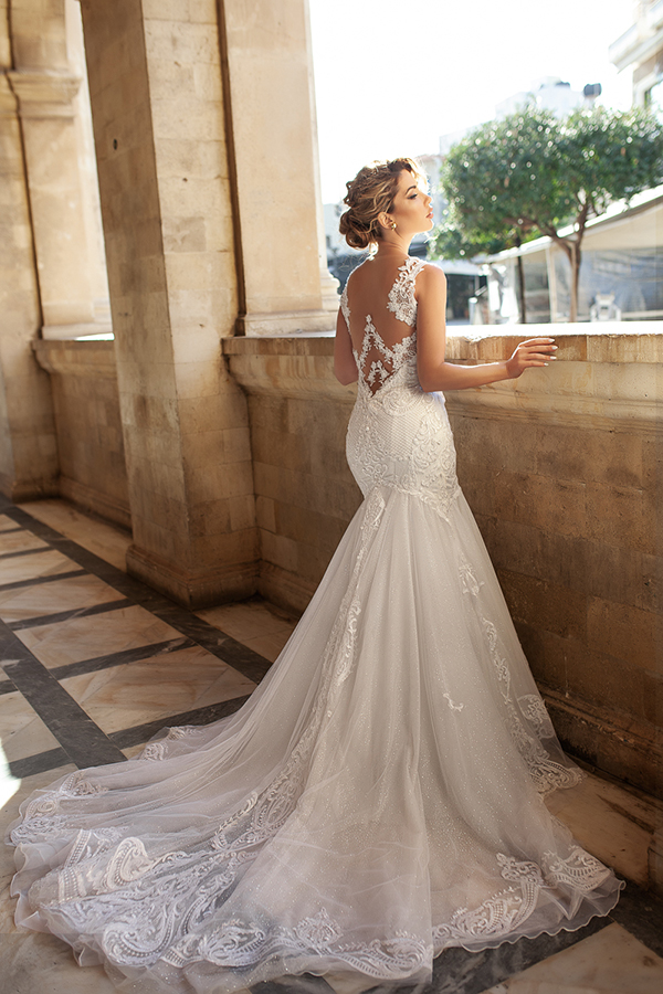 stylish-wedding-gowns-you-are-going-to-love_02z