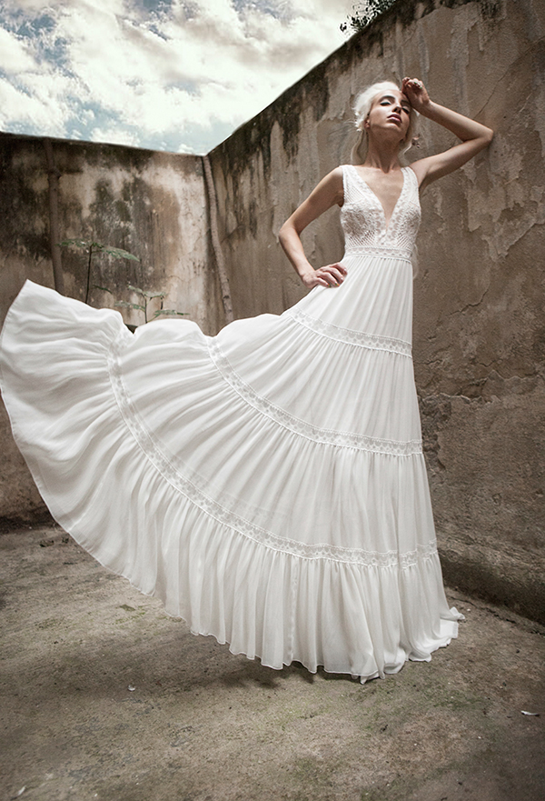elegant-wedding-dresses-anastasia-aravani-bridal-couture-stylish-look_06