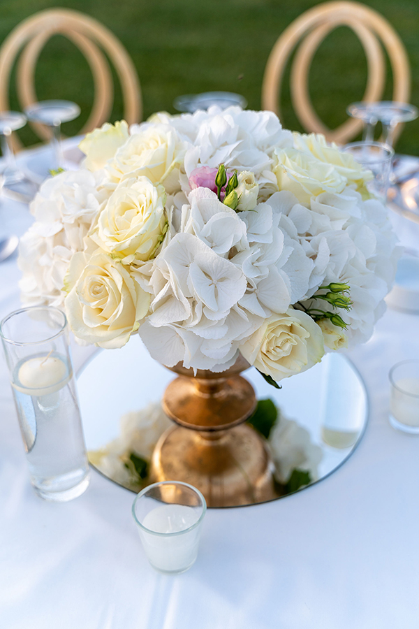 summer-wedding-athens-impressive-flower-arrangments-white-roses_10