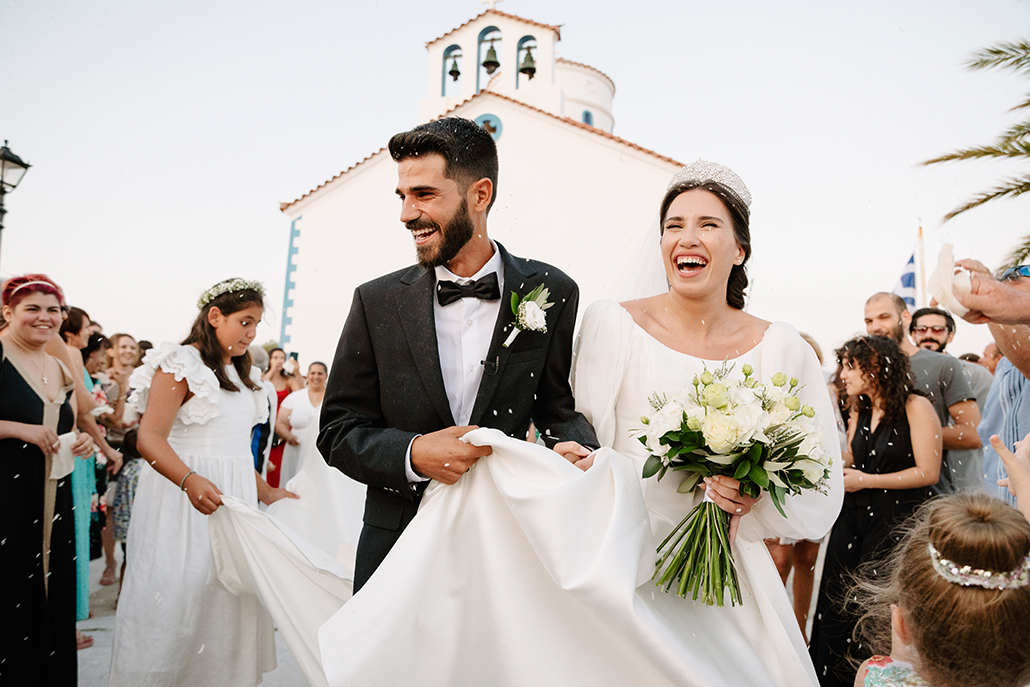 Παραμυθένιος γάμος στην Ελαφόνησο με εντυπωσιακό ανθοστολισμό │ Αλεξάνδρα & Γιώργος