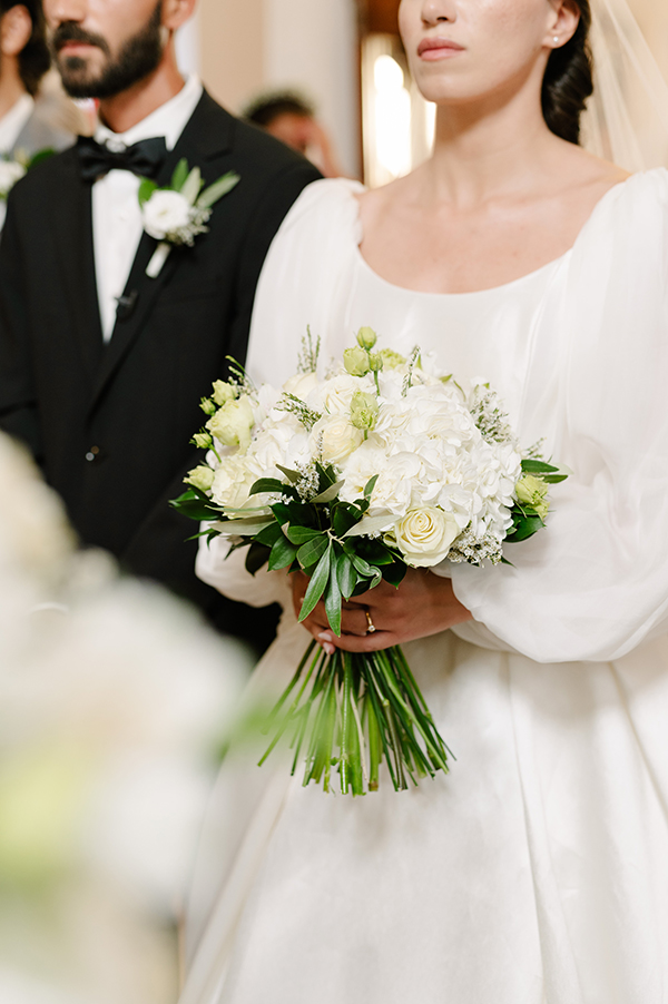 fairytale-wedding-elafonisos-impressive-flower-arrangements_19