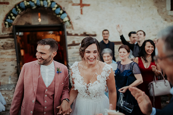 modern-summer-wedding-thessaloniki-blue-hues_46