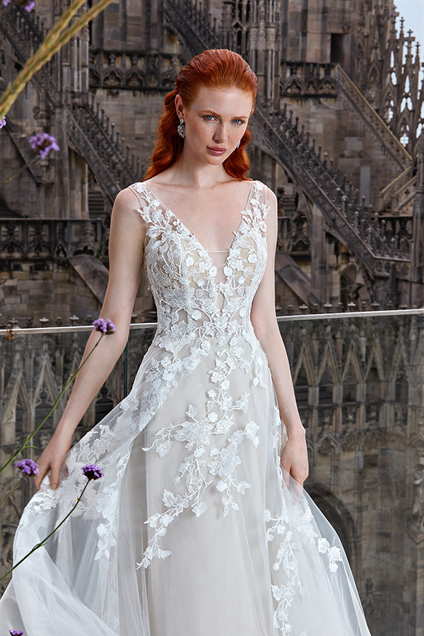 flowy-wedding-dresses-romantic-bridal-look_13