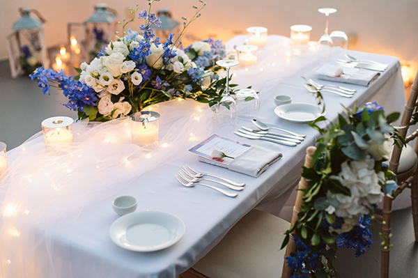 romantic-wedding-santorini-island-impressive-white-blue-florals_27