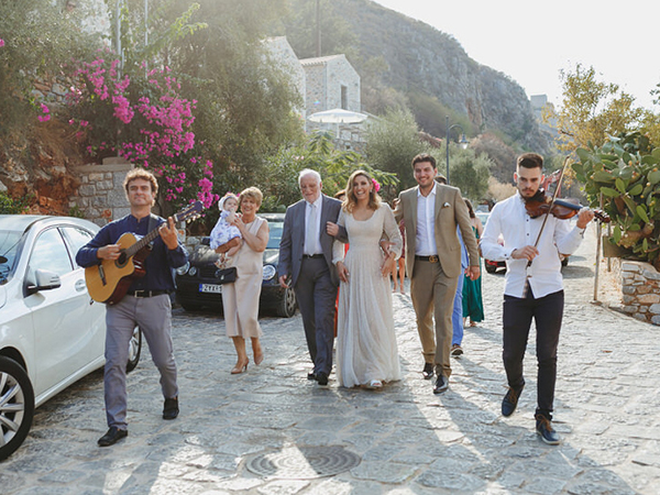 beautiful-wedding-mani-mediterranean-vibes-fuchsia-hues_10