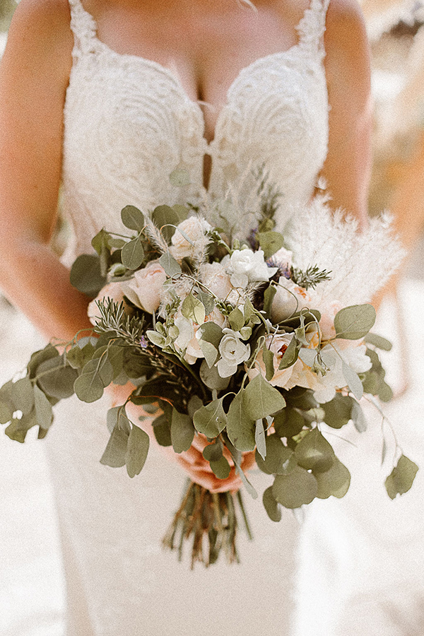destinantion-wedding-crete-eucalyptus-white-blooms_08