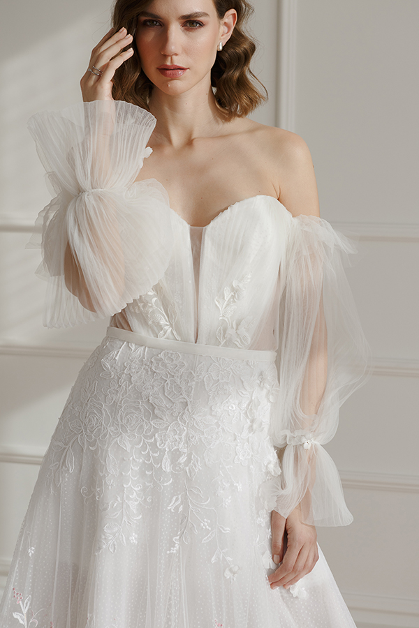 impressive-wedding-gowns-luccia-b-bridal-look_01