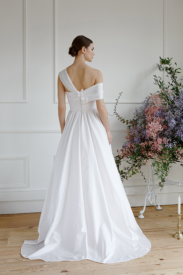 impressive-wedding-gowns-luccia-b-bridal-look_20