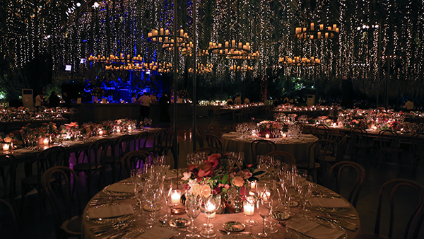 luxurious-wedding-decoration-ideas-candle-lights-romantic-atmosphere_06