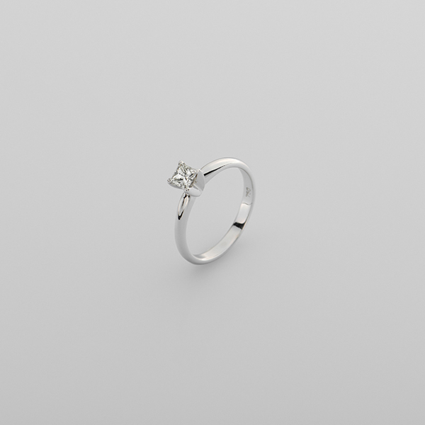 unique-elegant-engagement-rings_07