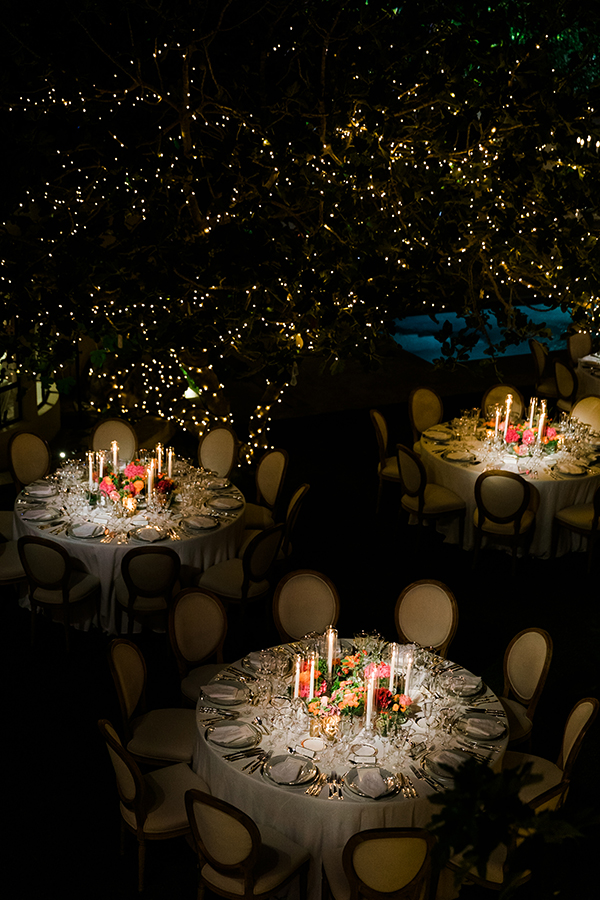 glamorous-wedding-party-fairy-lights-elegant-details_07