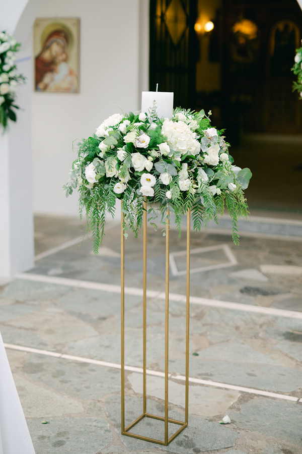 romantic-wedding-athens-white-florals_13