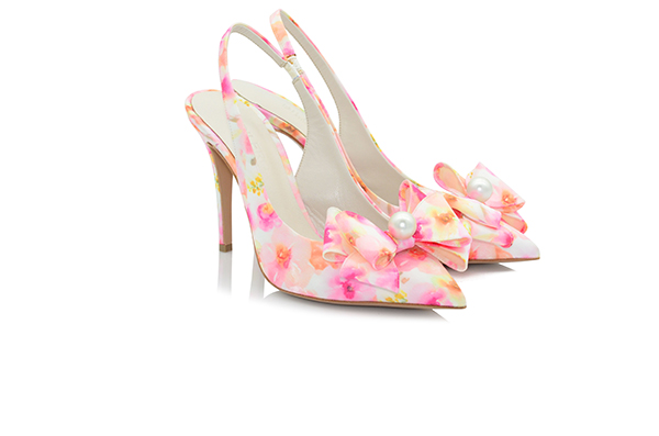stylish-bridal-shoes-with-color-elevate-your-bridal-look_02