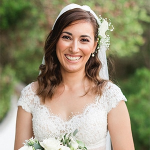 Καλοκαιρινός γάμος στη Λευκάδα με λευκά τριαντάφυλλα │ Φαίη & Γιάννης