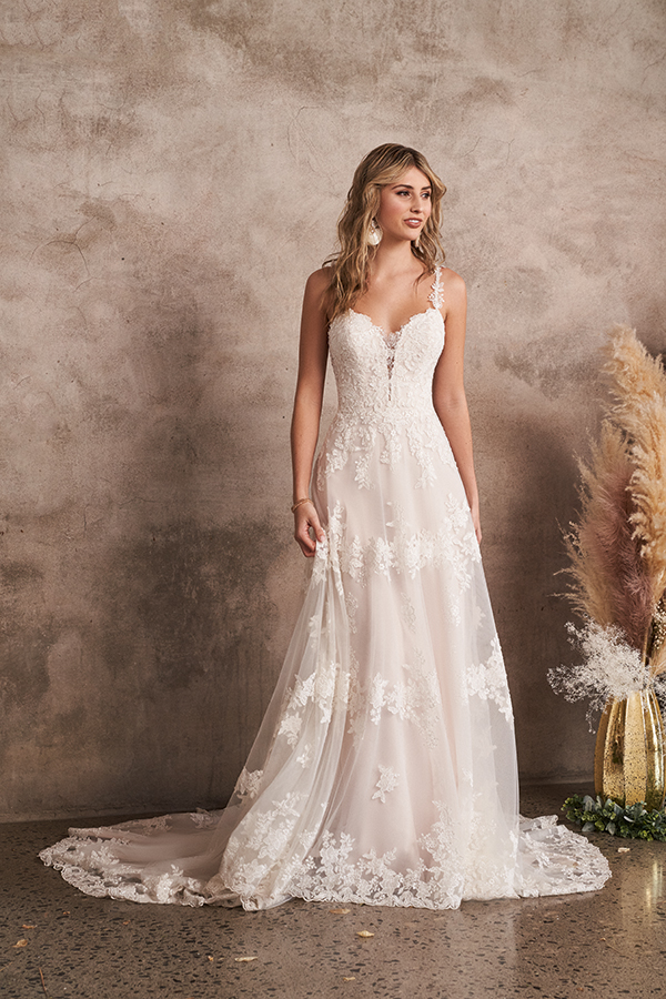 impressive-wedding-gowns-justin-alexander-bridal-look-impressive_06