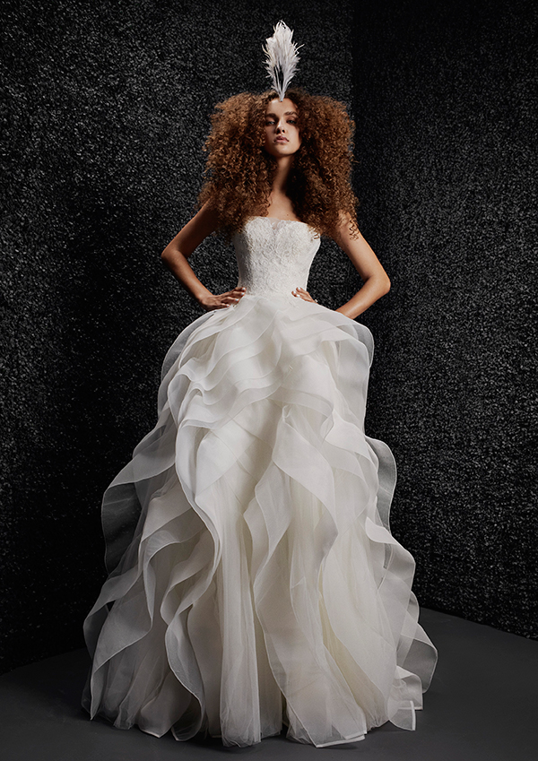 breathtaking-vera-wang-wedding-gowns-stunning-bridal-look_21